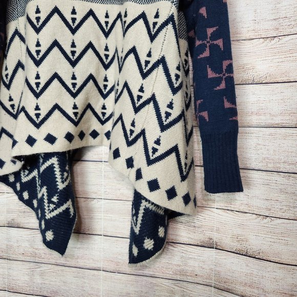 Anthropologie Srod Butterflies Aztec Print Waterfall Knit Open Cardigan Small - Picture 13 of 13